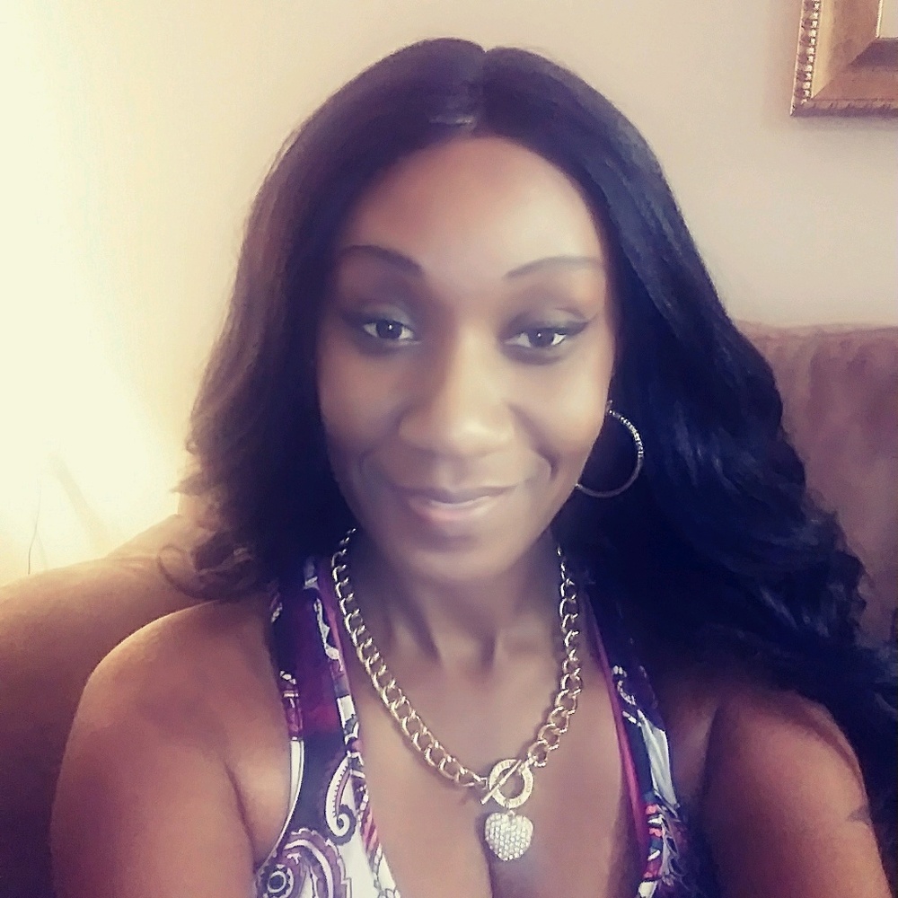 Meet your Posher, Brandi